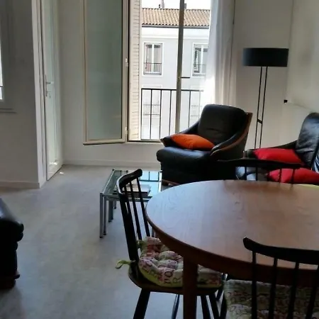 Appartement Royan, 3 Pièces, 4 Personnes - Fr-1-494-48